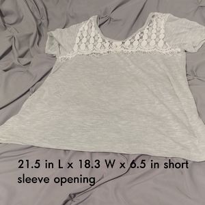 Neon Soul size L Grey Crochet Pocket Tee